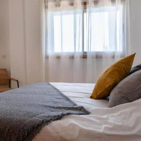 Ocean Front Two Bedroom Appartement *